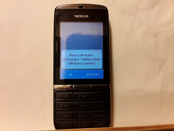 Handy Nokia 300 -grau  (ohne Simlock) Smartphone