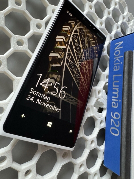 Nokia  Lumia Lumia 920 – 32GB – White  (Ohne Simlock) Smartphone – TOP