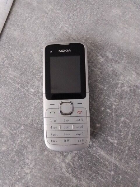 Nokia  C1-01 – Gray (Ohne Simlock) Smartphone