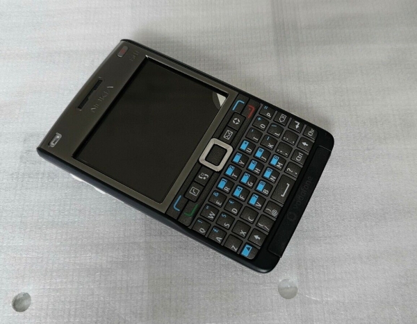 Nokia E61i – (entsperrt) Smartphone schwarz Edition RAR