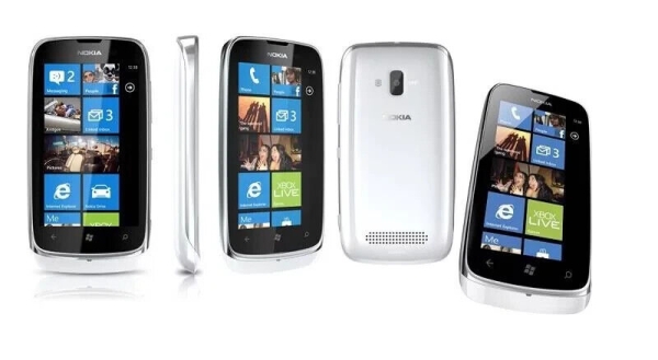 Nokia Lumia 610 GSM WiFi 5MP 3G entsperrt Handy weiß werkseitig versiegelt