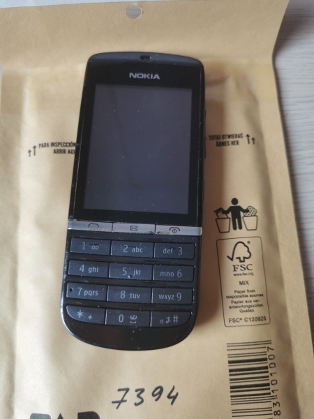 Nokia Asha 300 Smartphone (entsperrt) – Graphite